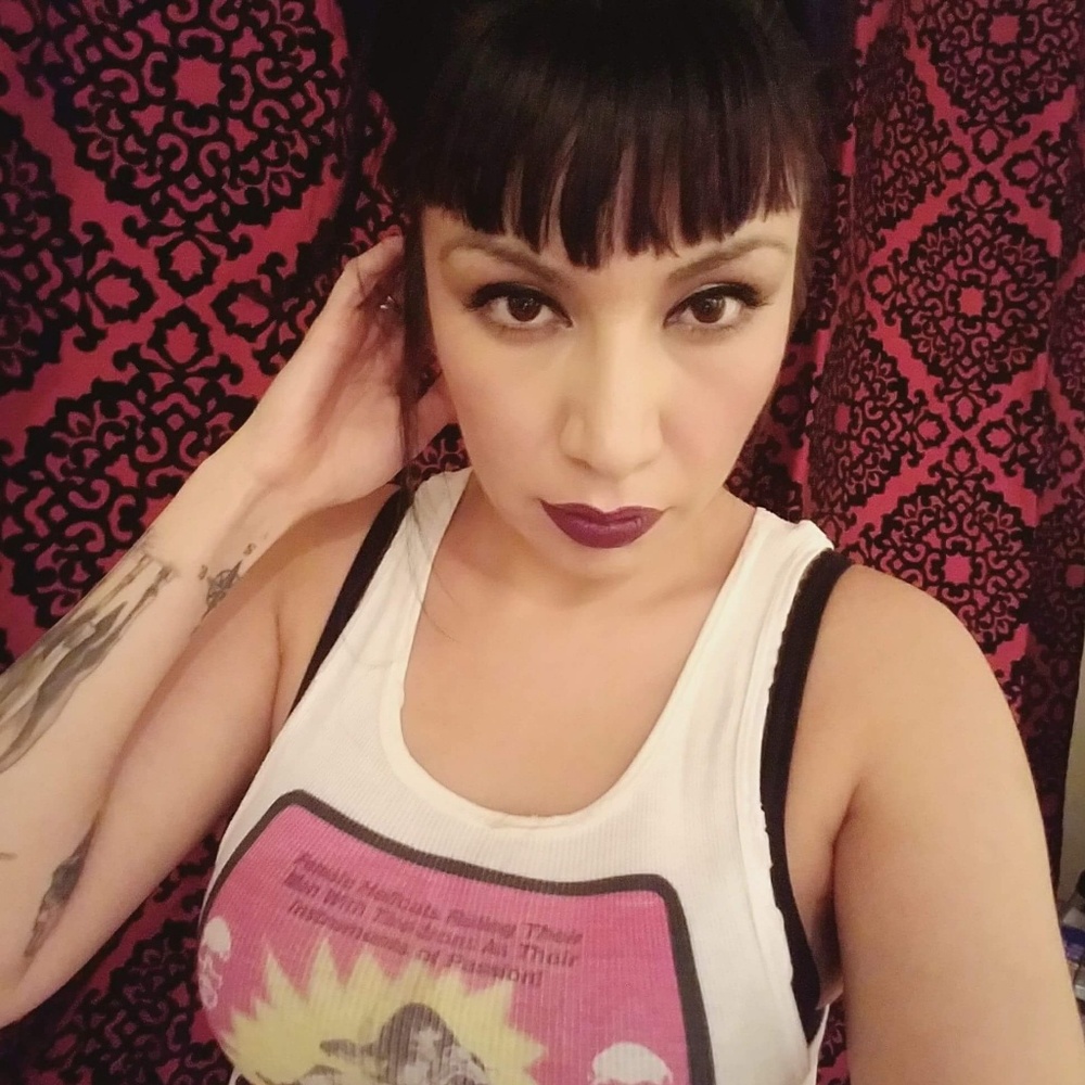 Meet your Posher, Theresa